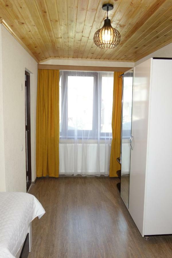 Guest House 26 Mestia Ngoại thất bức ảnh