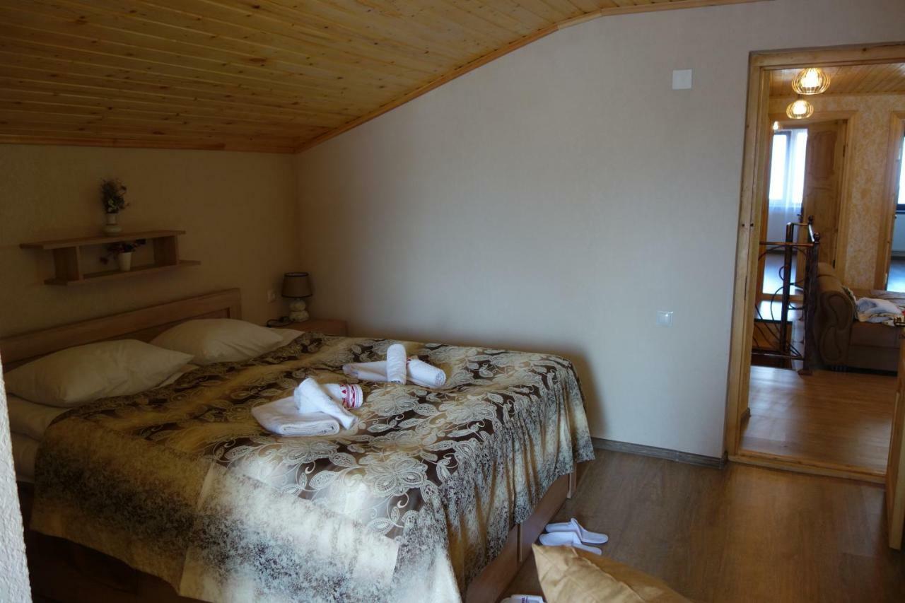 Guest House 26 Mestia Ngoại thất bức ảnh